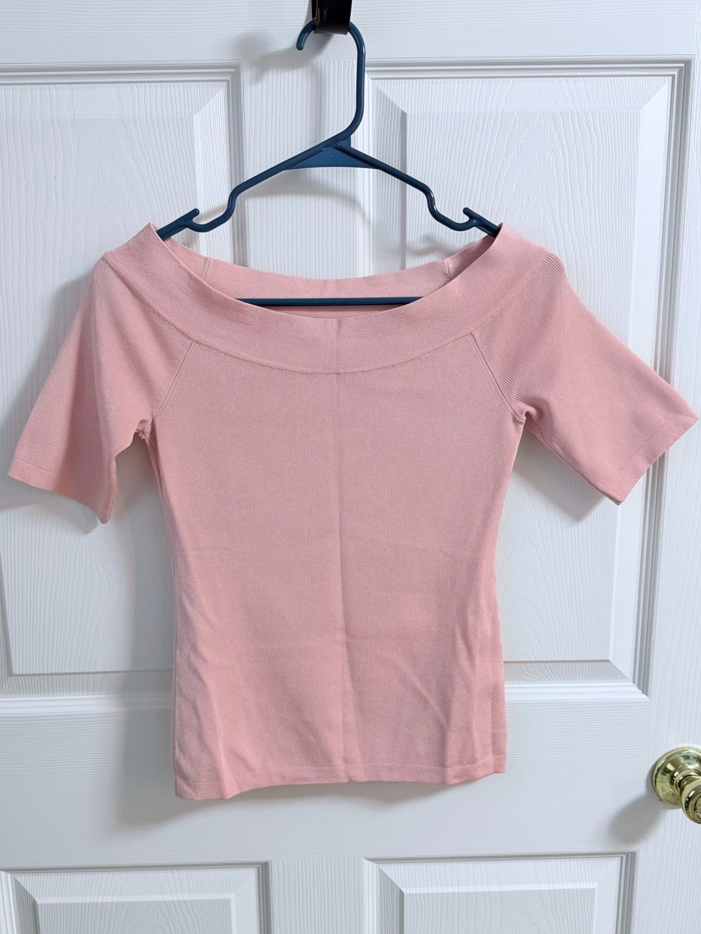 White House Black Market Pink Off Shoulder Ribbed Knit Top XS